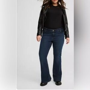 Torrid Denim Womens Blue We Swear By The Fit Mid-Rise Bootcut Jeans Size 16R